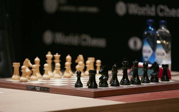 Прошли первые полуфинальные партии чемпионата Азербайджана по шахматам
