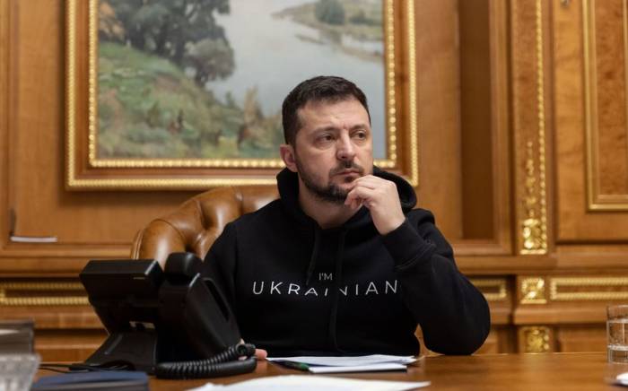 Зеленский лишил гражданства пятерых бывших чиновников времен Януковича
