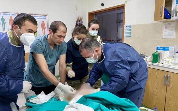 Военно-медицинский персонал из Азербайджана приступил к работе в Кахраманмараше -ФОТО

