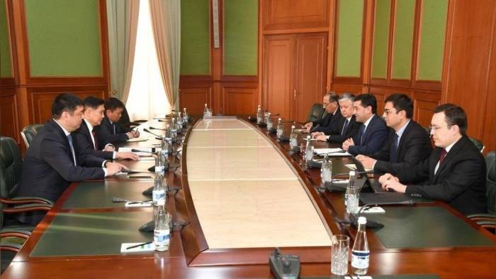 Руководство МИД Кыргызстана и Узбекистана обсудило итоги визита Мирзиеева

