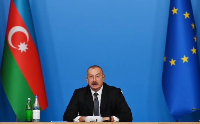 Президент: Азербайджан и Румыния будут в тесной координации предпринимать шаги в области энергобезопасности
