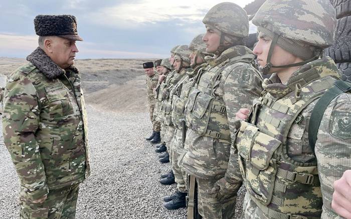 Проверена служебно-боевая деятельность воинских частей армии Азербайджана
