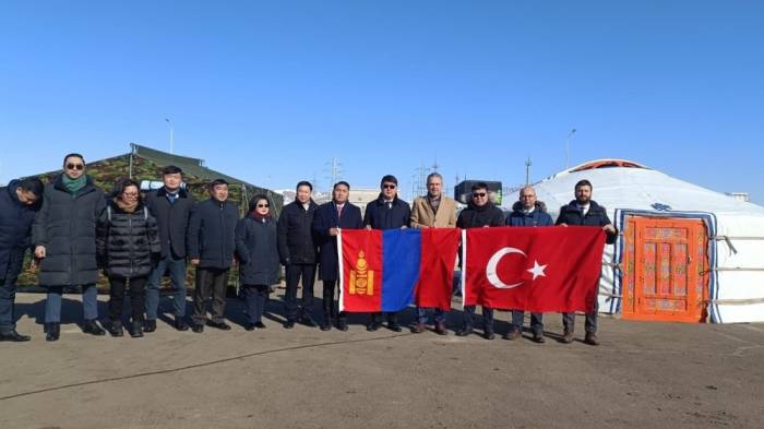 Очередная помощь монгольского народа передана Турции -ФОТО
