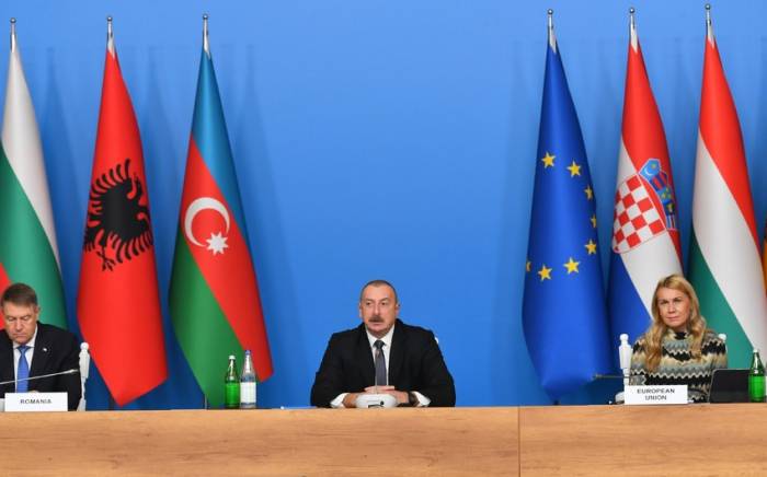 Ильхам Алиев: Мир изменился, вопросы энергобезопасности приобрели большую важность для каждой страны
