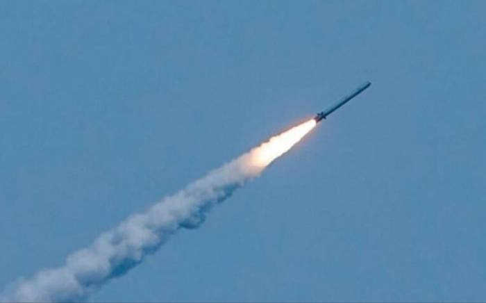 Система ПВО Израиля перехватила выпущенную из сектора Газа ракету
