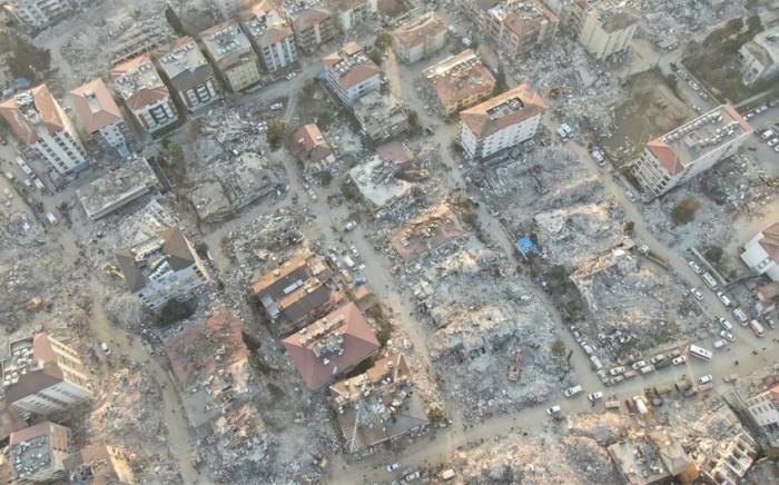 В Турции число погибших в результате землетрясения возросло до 35 418
