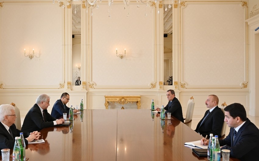 Президент принял спецпредставителя МИД РФ по нормализации отношений между Азербайджаном и Арменией