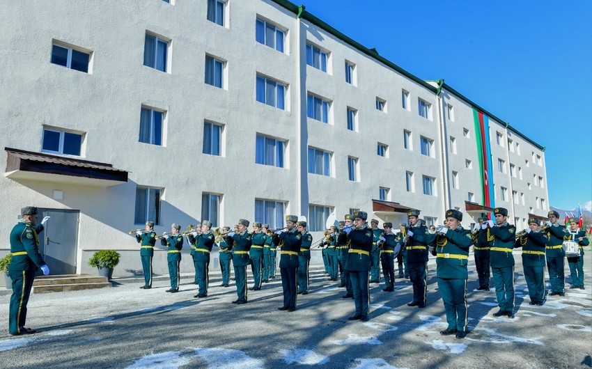 В воинской части ГПС в Джебраиле сданы жилые дома для пограничников