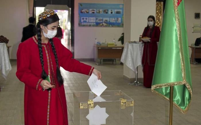 В Туркменистане на досрочном голосовании на выборах проголосовали 1,82% избирателей

