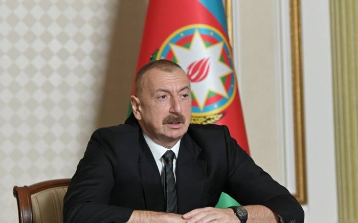 Президент Азербайджана: Мы будем строить на освобожденных землях села городского типа
