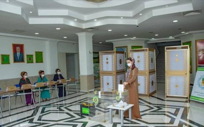 В Туркменистане завершилось голосование на парламентских выборах
