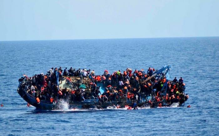 На итальянском острове за сутки высадилось рекордное число мигрантов
