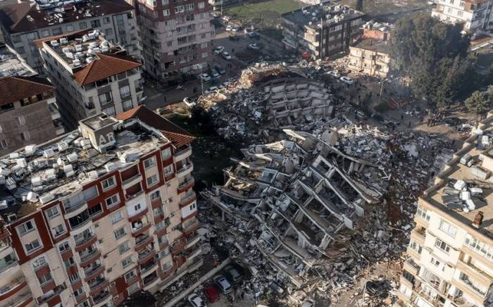 Эрдоган: Число жертв землетрясений в Турции достигло 48 тыс.
