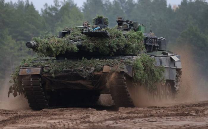 Германия попросила Швейцарию продать ей танки Leopard 2
