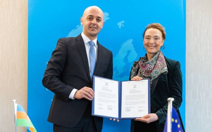 Азербайджан подписал 13-й протокол Европейской конвенции по правам человека
