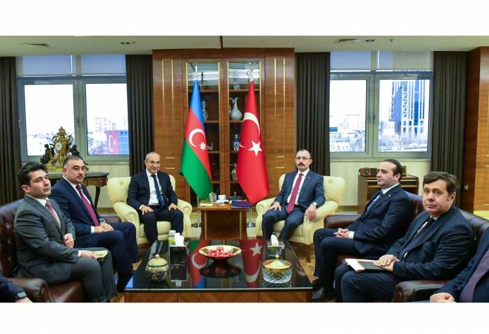 Азербайджан и Турция обсудили реализацию совместных проектов -ФОТО
