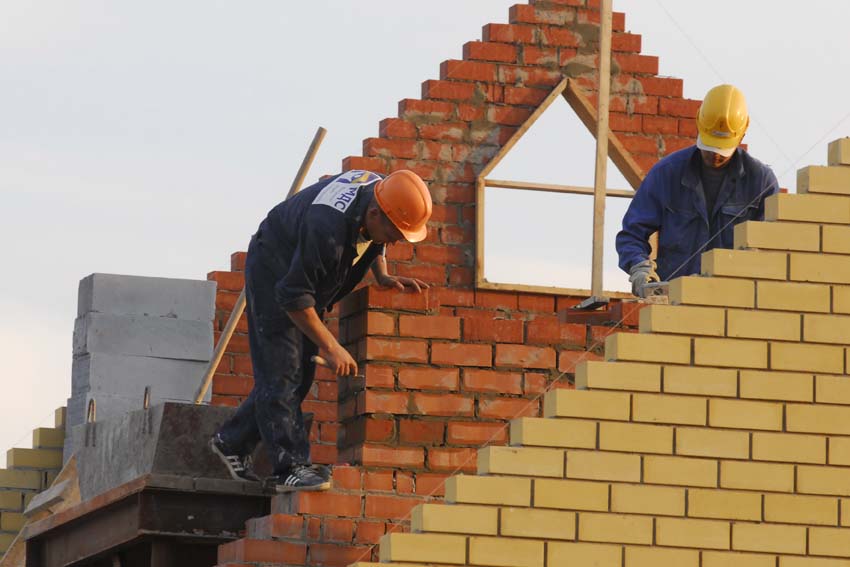 В Азербайджане увеличивается штраф за самовольное строительство частного дома