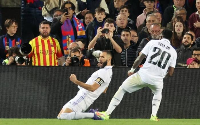 "Реал" разгромил "Барселону" и вышел в финал Кубка Испании
