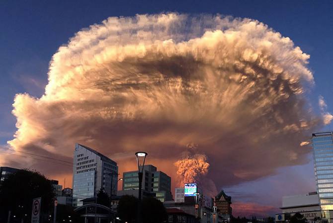 В Гамбурге начали эвакуацию из-за приближения ядовитого облака дыма к центру города
