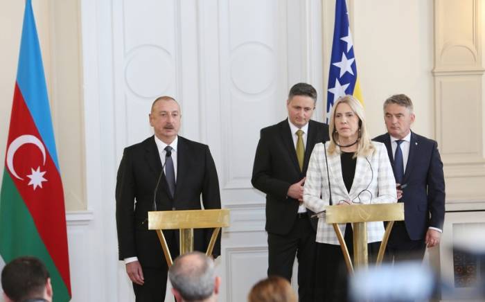 Президент Ильхам Алиев и председатель президиума Боснии и Герцеговины Желка Цвиянович выступили с заявлениями для прессы-ФОТО
