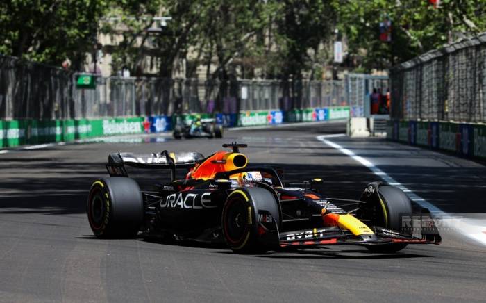 Формула-1: Ферстаппен выбился в лидеры на Гран-при Азербайджана-ОБНОВЛЕНО
