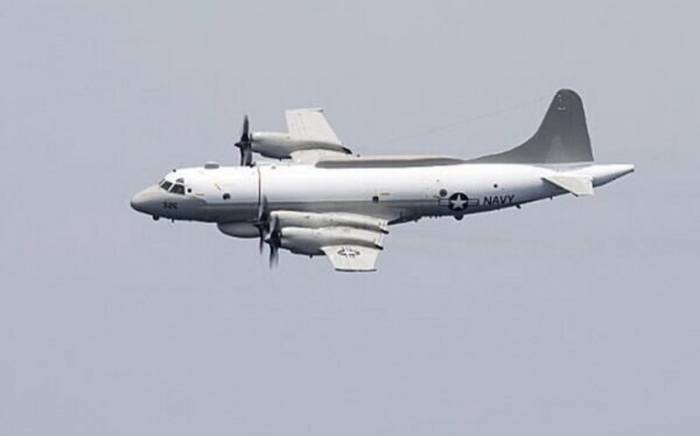 Самолет ВМС США совершил разведывательный полет на юге Ирана
