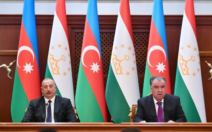 Президенты Азербайджана и Таджикистана выступили с заявлениями для прессы -ФОТО-ОБНОВЛЕНО

