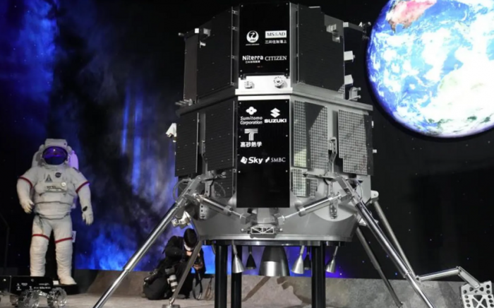 Японский модуль Hakuto-R потерял связь с центром управления во время посадки на Луне
