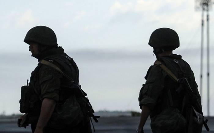 Двое военнослужащих российской военной базы в Армении попали в ДТП
