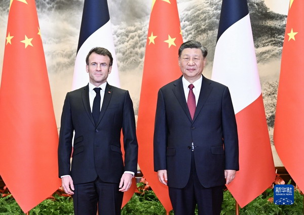Китай и Франция выступили за урегулирование ситуации вокруг ядерной программы Ирана