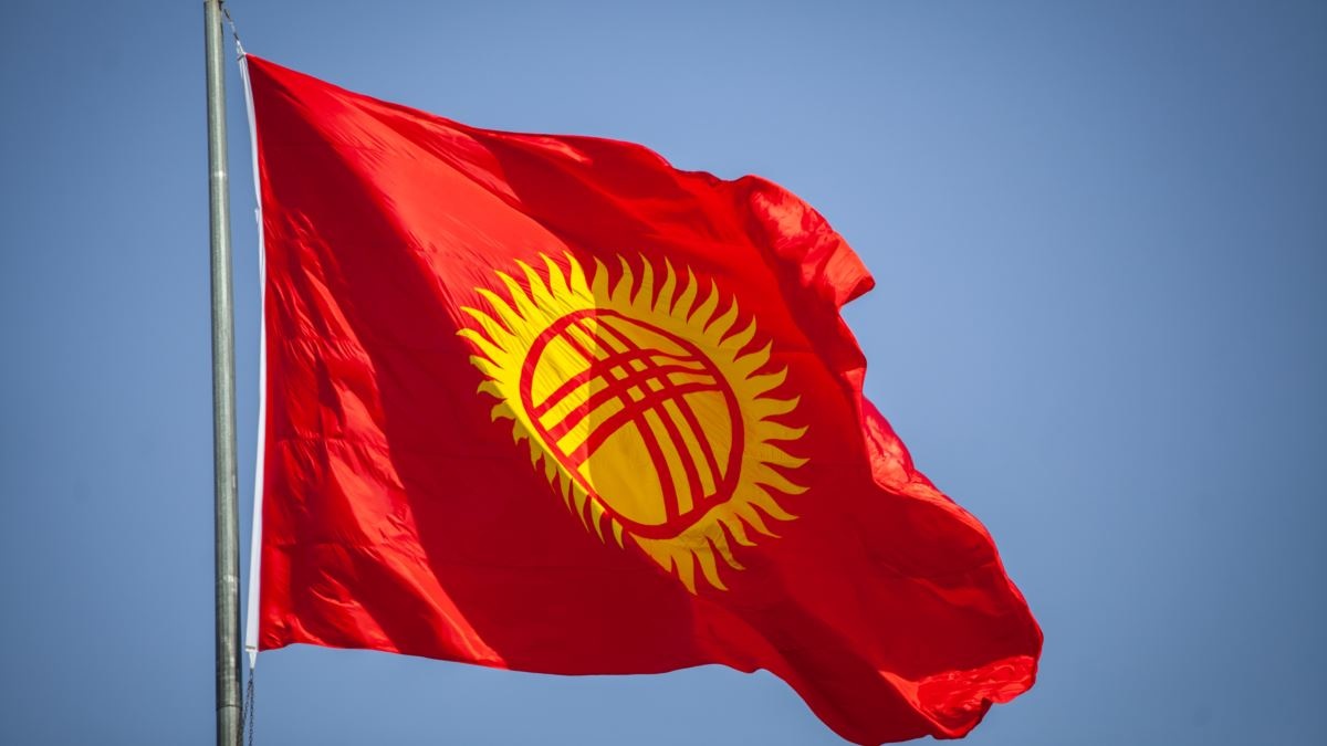 Кыргызстан откроет генконсульства в Санкт-Петербурге и Казани
