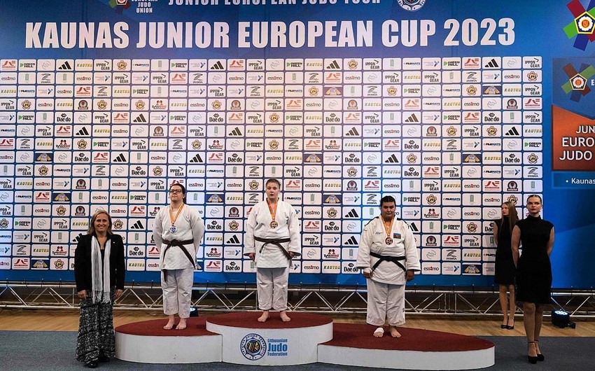 Две азербайджанские дзюдоистки завоевали бронзовые медали на Кубке Европы
