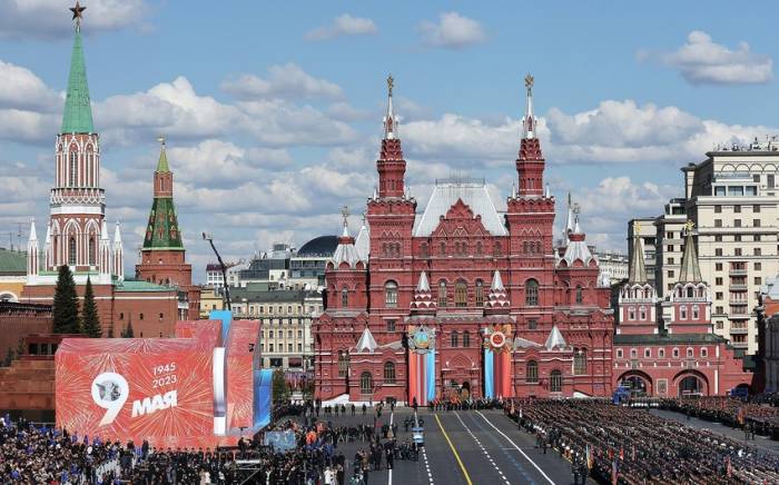 Парад Победы на Красной площади прошел без воздушной части-ОБНОВЛЕНО
