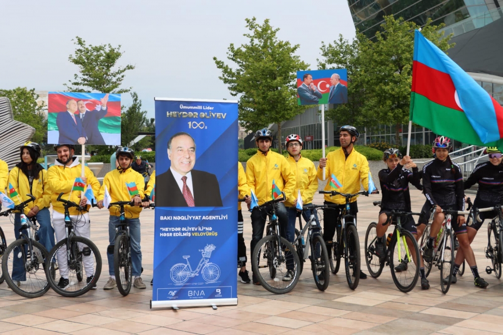 Бакинское транспортное агентство провело велопробег в рамках «Года Гейдара Алиева»
