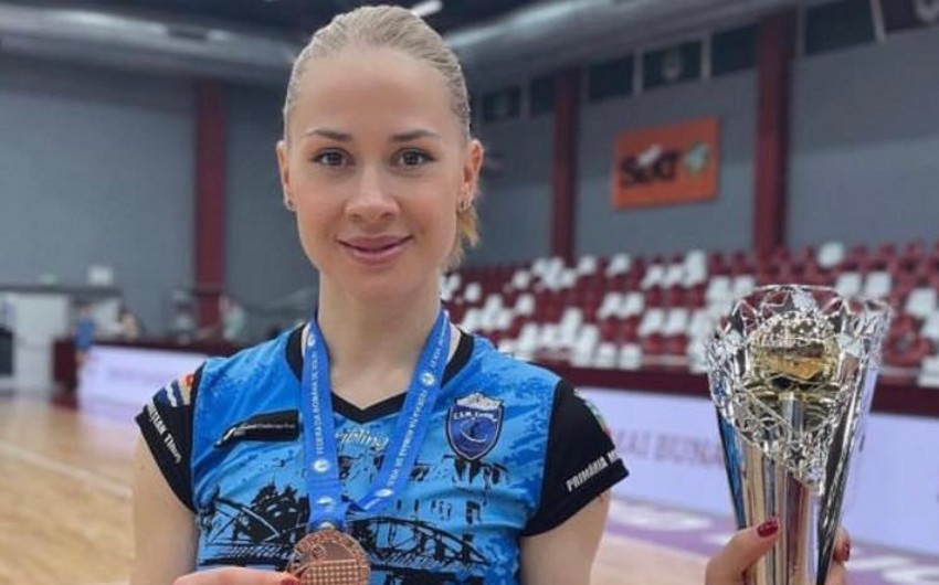 Волейболистка сборной Азербайджана завоевала бронзовую медаль на чемпионате Румынии
