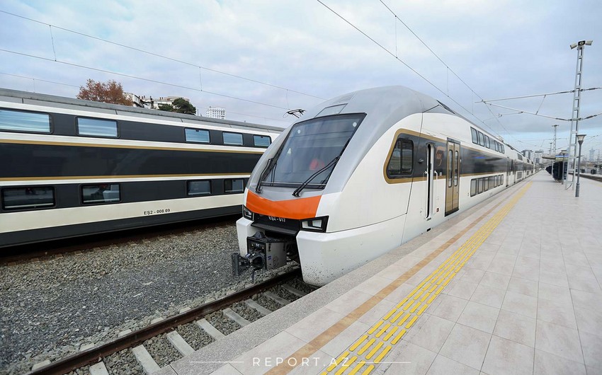 Азербайджанские железные дороги увеличили пассажироперевозки на 60%
