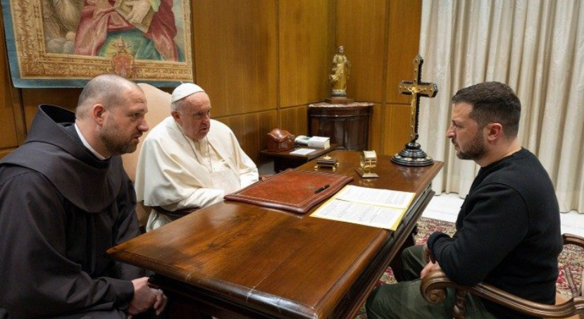 Папа Римский принял в Ватикане Зеленского