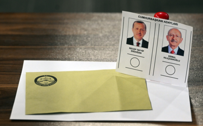 Эрдоган лидирует во втором туре президентских выборов в Турции
