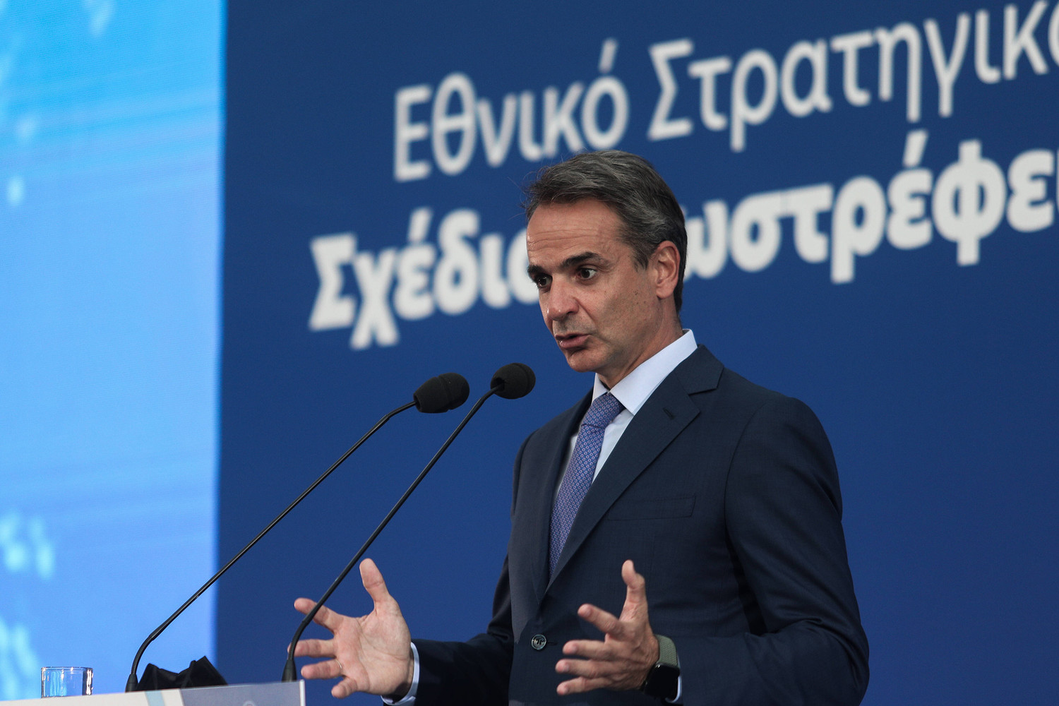 Правящая партия Греции отказалась формировать кабмин после победы на выборах
