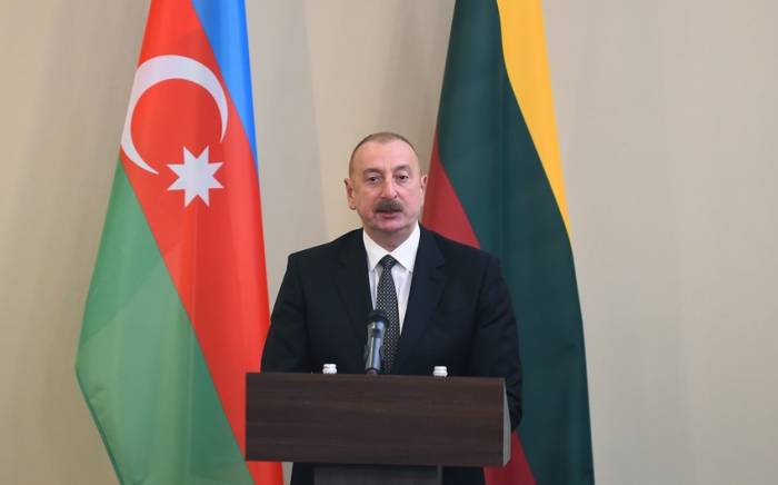 Президент: Сегодня Литва и Азербайджан являются важными транспортными хабами
