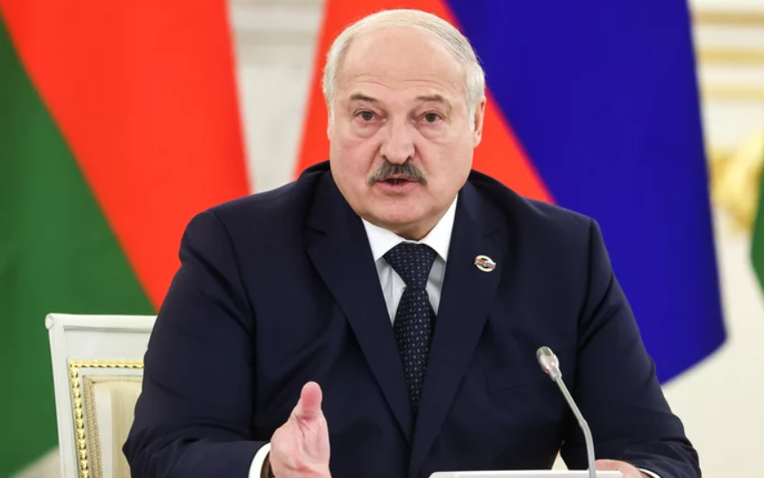 Лукашенко назвал огромным авторитет России в мире
