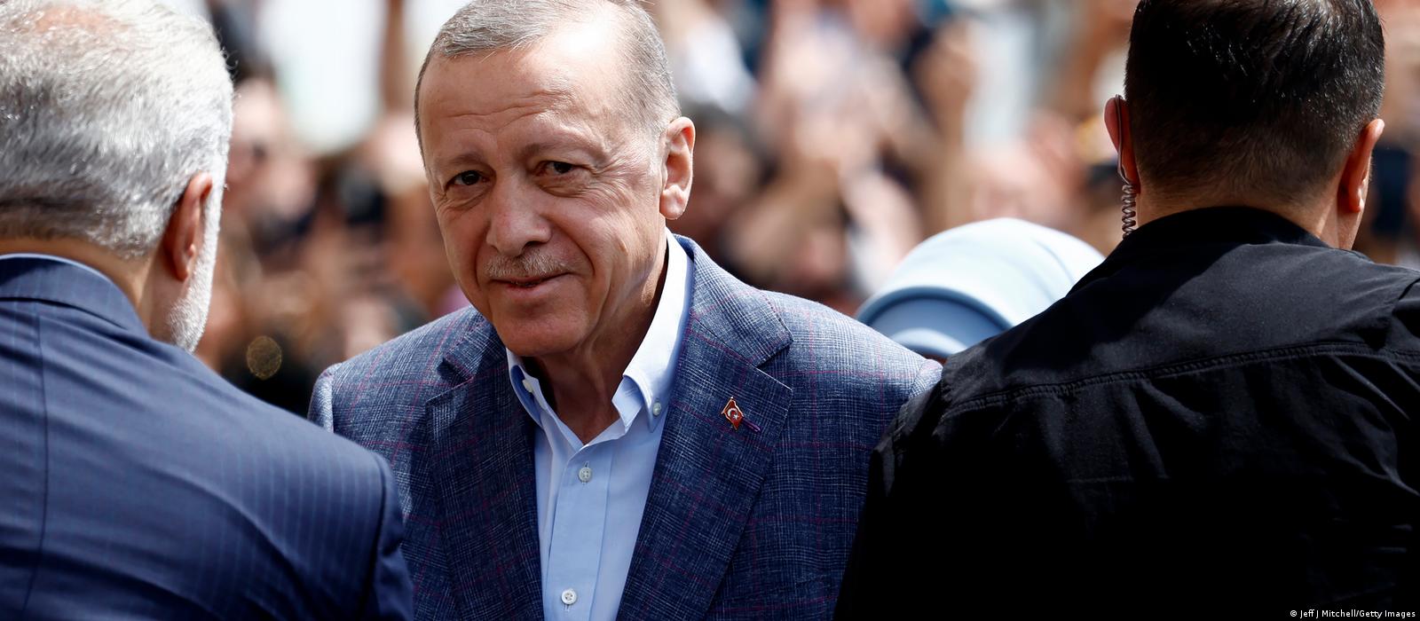 Эрдоган заявил, что Турция не намерена вводить санкции против России 