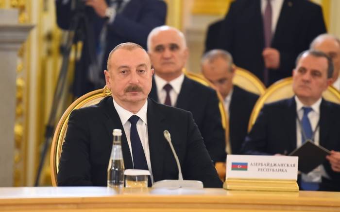 Президент Ильхам Алиев принял участие в рабочем завтраке в честь глав государств и правительств в Москве
