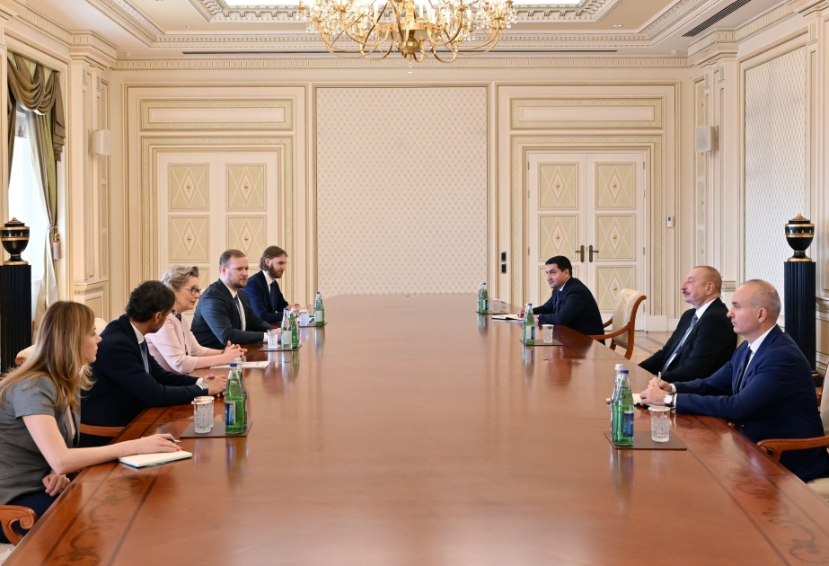 Ильхам Алиев принял председателя Парламентской ассамблеи ОБСЕ
