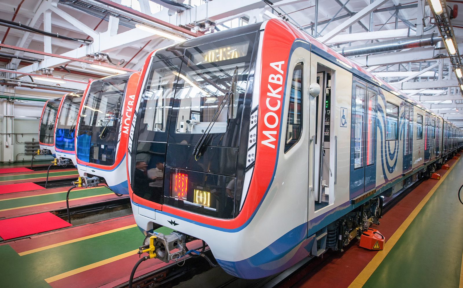 Грузия отказалась от российских вагонов метро
