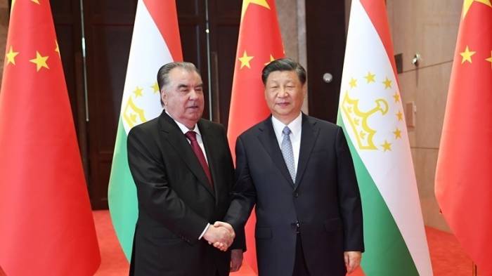 Эмомали Рахмон и Си Цзиньпин провели переговоры в Китае
