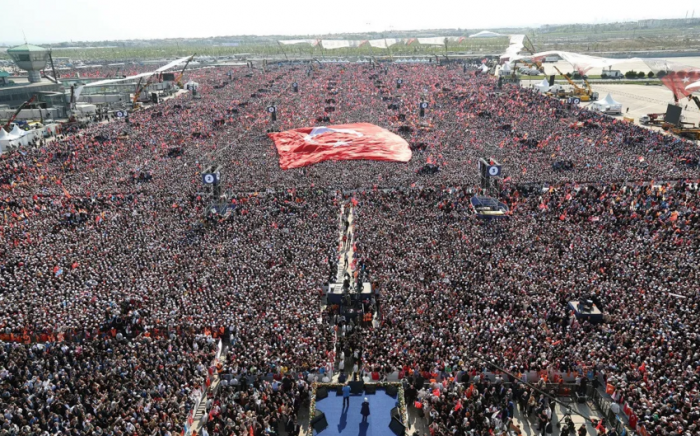Предвыборный митинг Эрдогана в Стамбуле собрал порядка 1,7 млн человек
