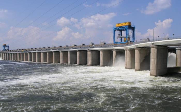 В Украине подорвана плотина Каховской ГЭС -ВИДЕО
