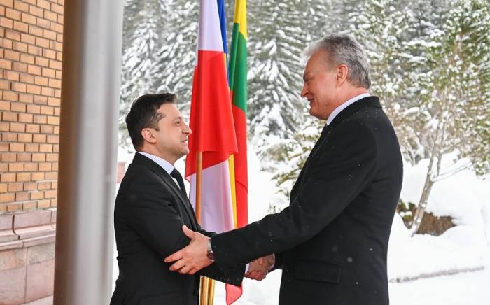 Президент Литвы прибыл в Киев с неанонсированным визитом

