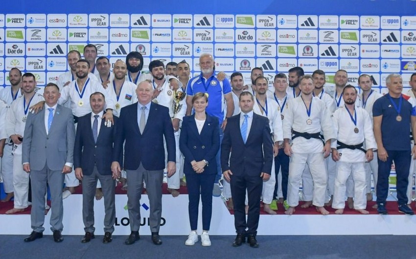 Азербайджанские дзюдоисты-ветераны стали чемпионами Европы
